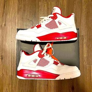 Air Jordan IV Retro “Alternate 89”